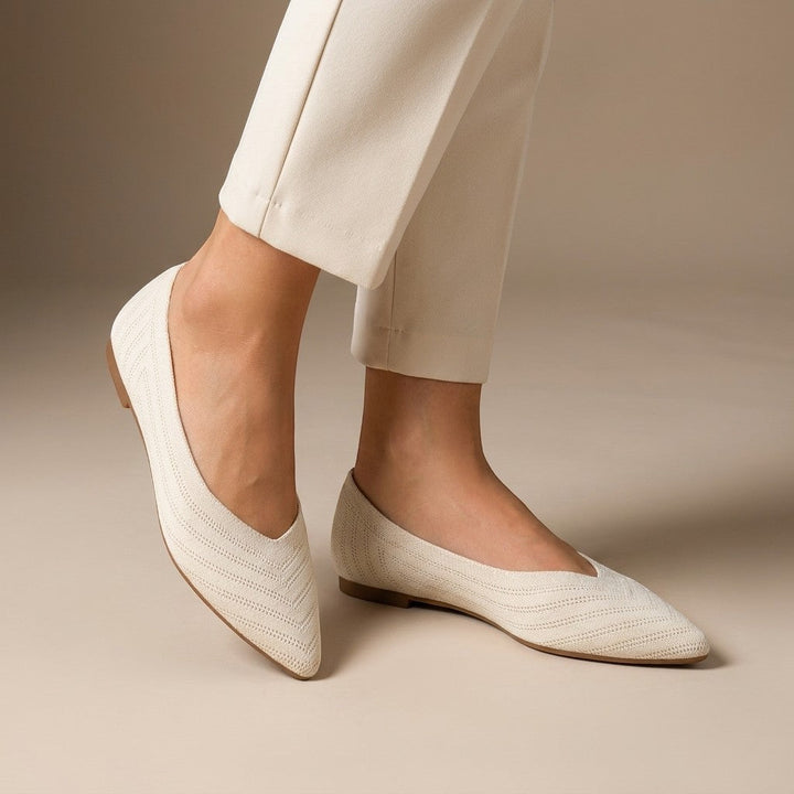 Elianthe — Breathable Knit Loafers With Elegant Slip-On Chain Detail Design