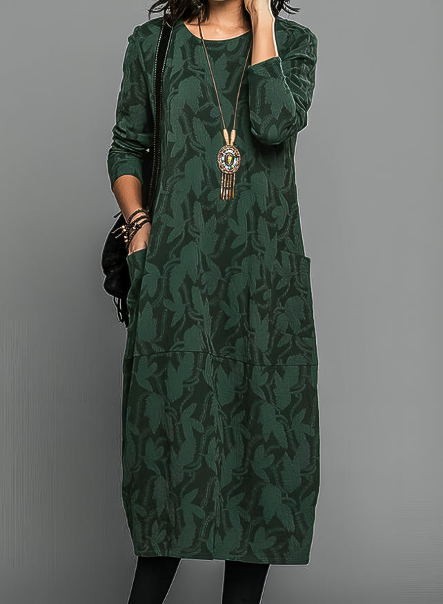 Wynter — Cozy Knit Midi Dress With Relaxed Long Sleeves And Pockets For Winter