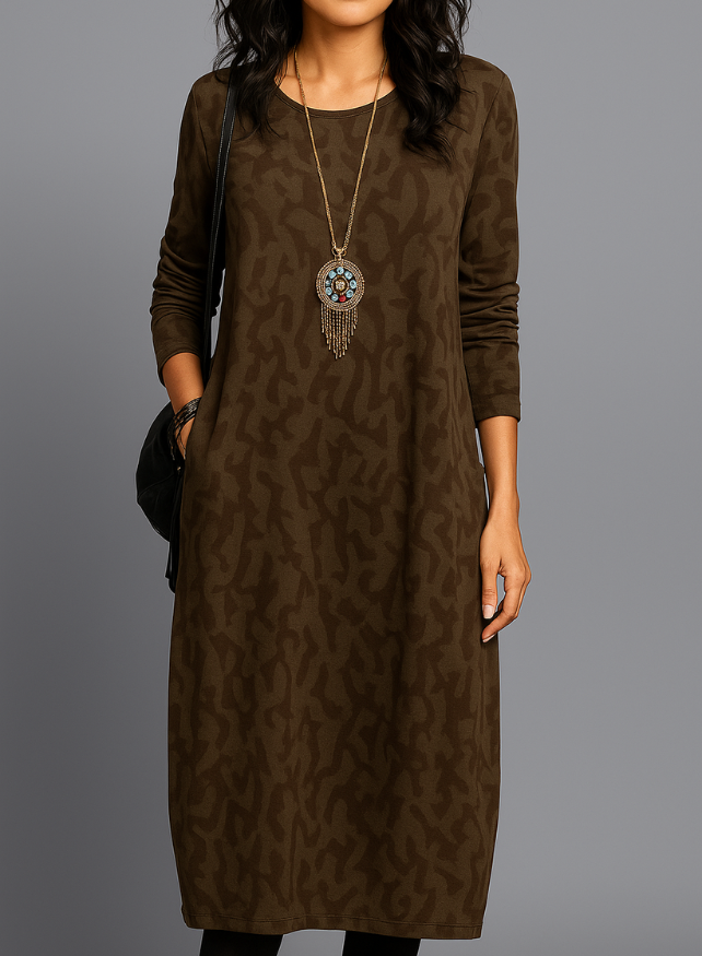 Wynter — Cozy Knit Midi Dress With Relaxed Long Sleeves And Pockets For Winter