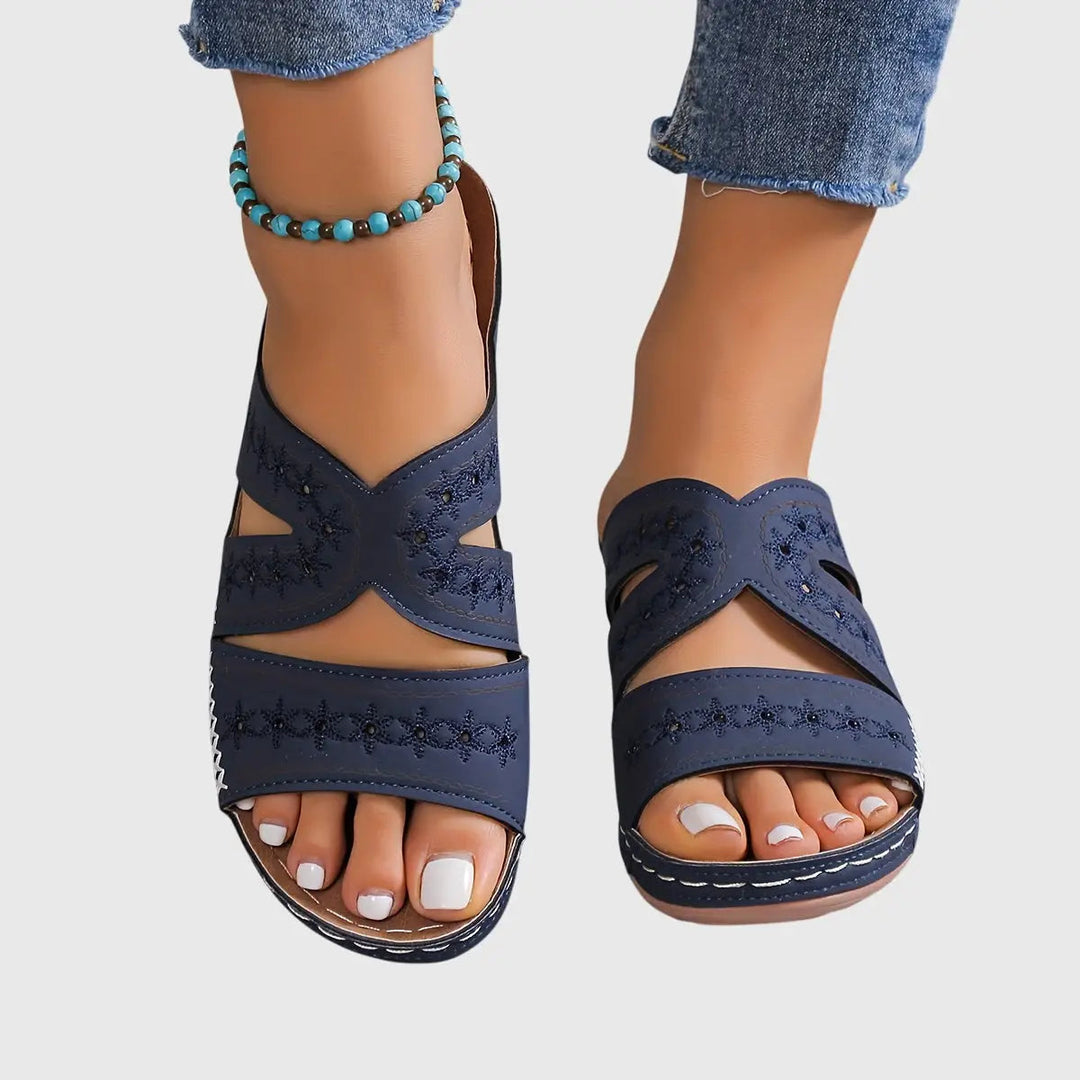 Lightcasual — Lightweight Synthetic Sandals With Elegant Comfortable Casual Design