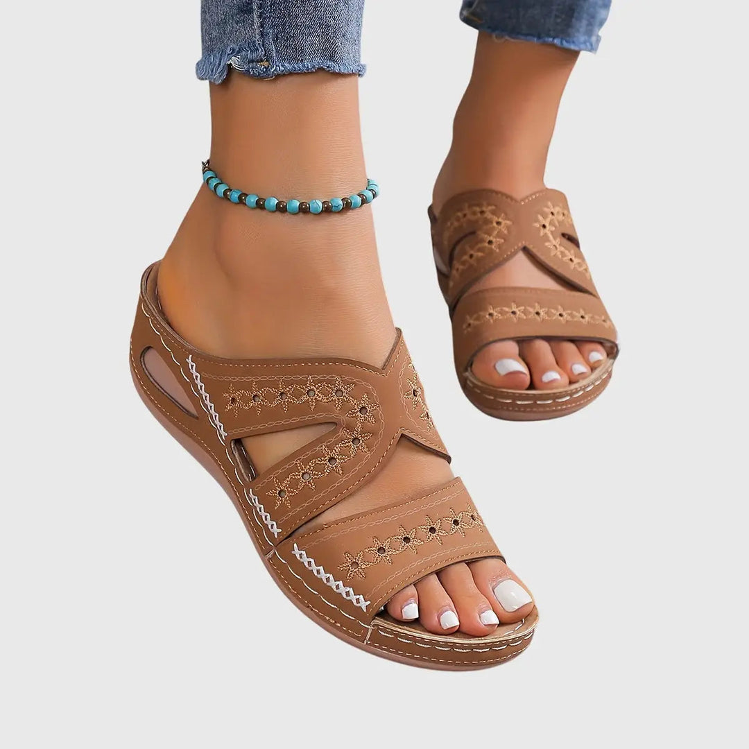 Lightcasual — Lightweight Synthetic Sandals With Elegant Comfortable Casual Design