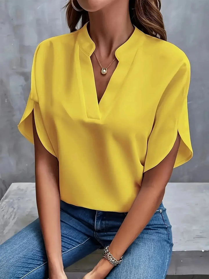 Ottoline — Lightweight Viscose Blouse With Tailored V-Neck Summer Design