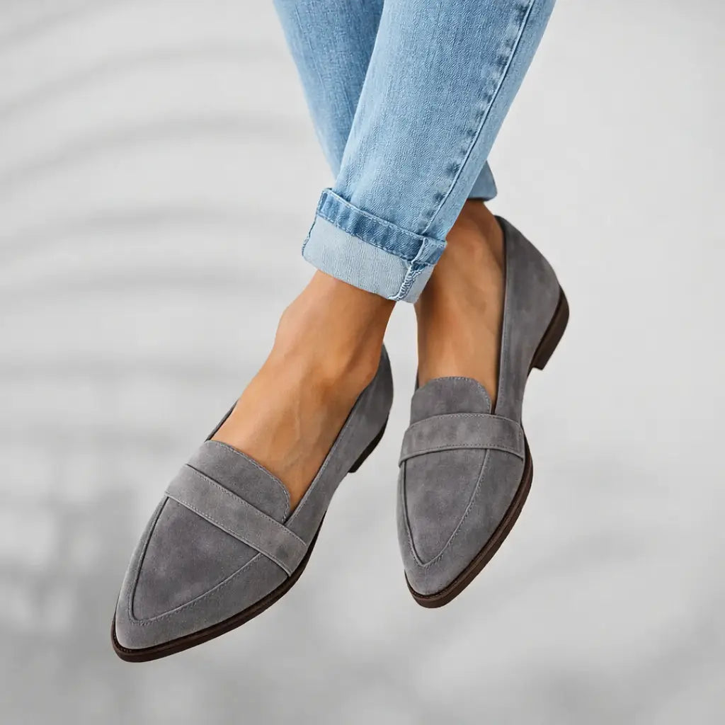 Sleektoe — Polished Leather Loafers With Elegant Sleek Toe Slip-On Design