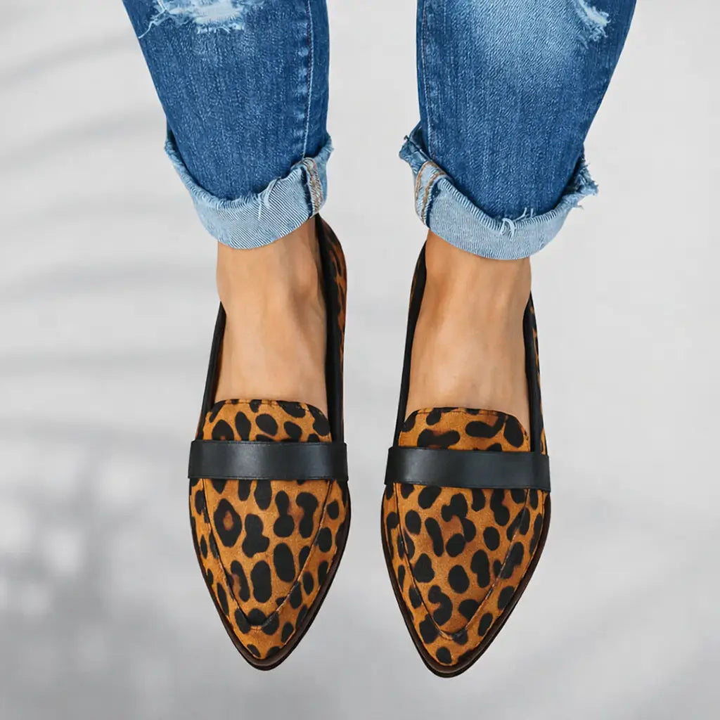Sleektoe — Polished Leather Loafers With Elegant Sleek Toe Slip-On Design