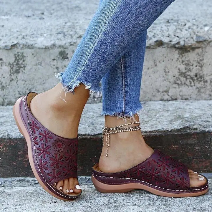 Heritage — Vintage Cushioned Sandals With Orthopedic Comfort Walking Design