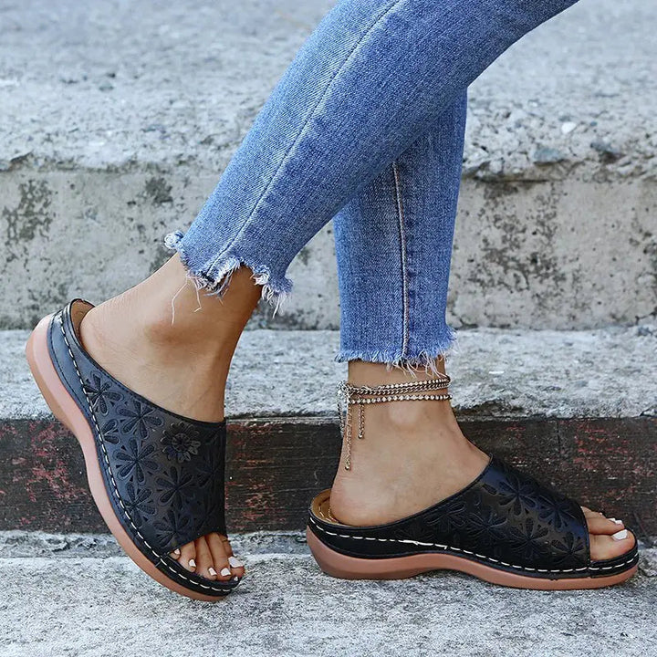 Heritage — Vintage Cushioned Sandals With Orthopedic Comfort Walking Design