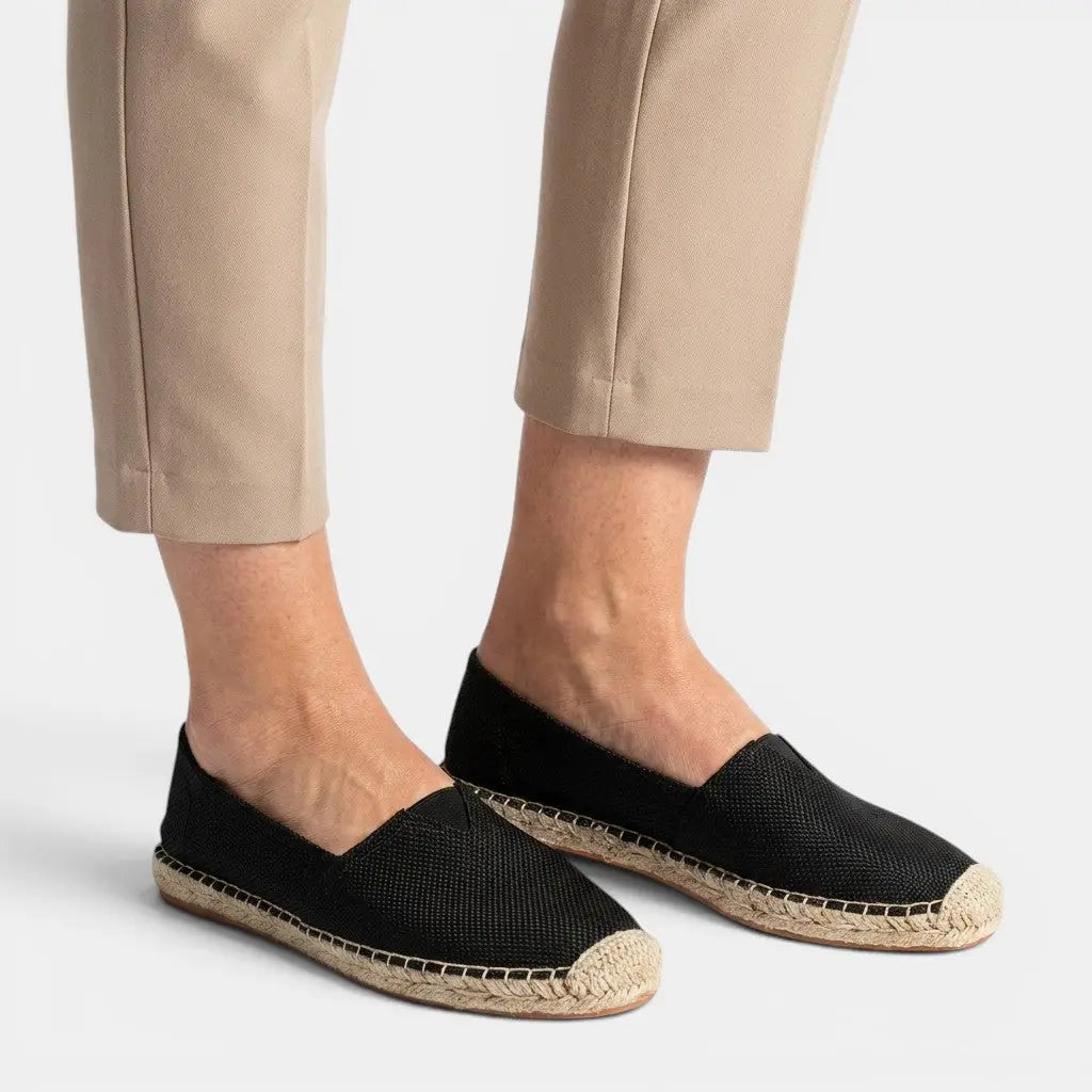 Stretchloaf — Stretch-Knit Slip-On Loafers With Comfortable Casual Flat Design