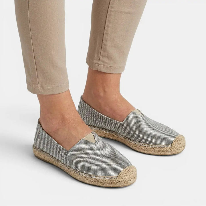 Stretchloaf — Stretch-Knit Slip-On Loafers With Comfortable Casual Flat Design